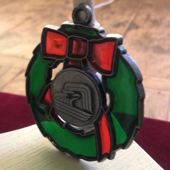 Bird Ornament stain glass with metal - Picture 7 of 13